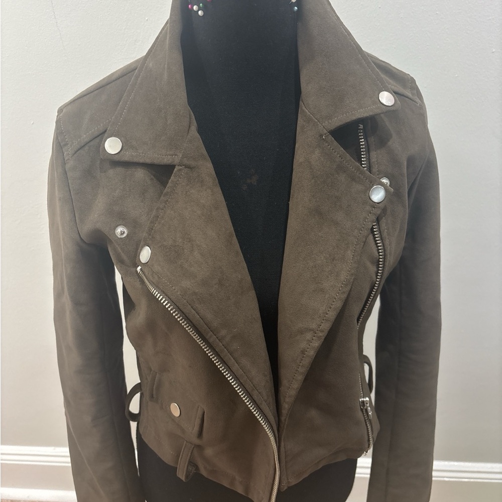 Elegant Brown Suede Jacket for Women
